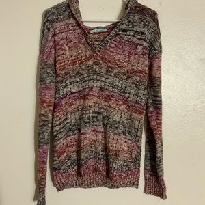 Long sleeve v-neck sweater